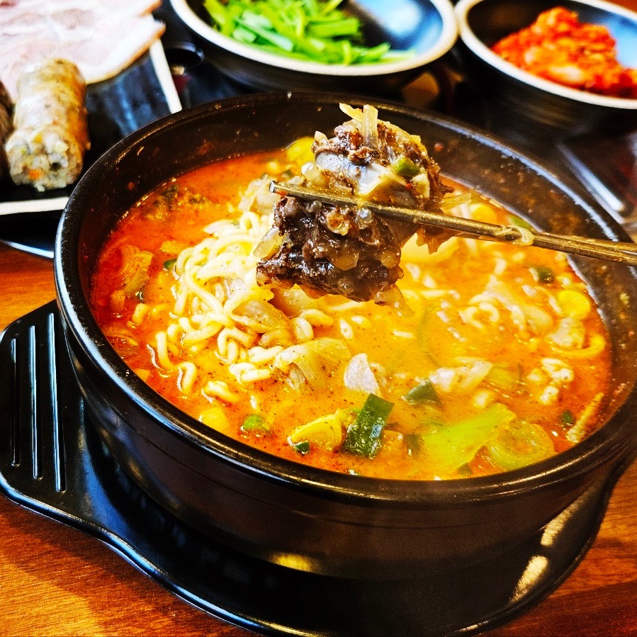 보승회관 논현역점 picture 1