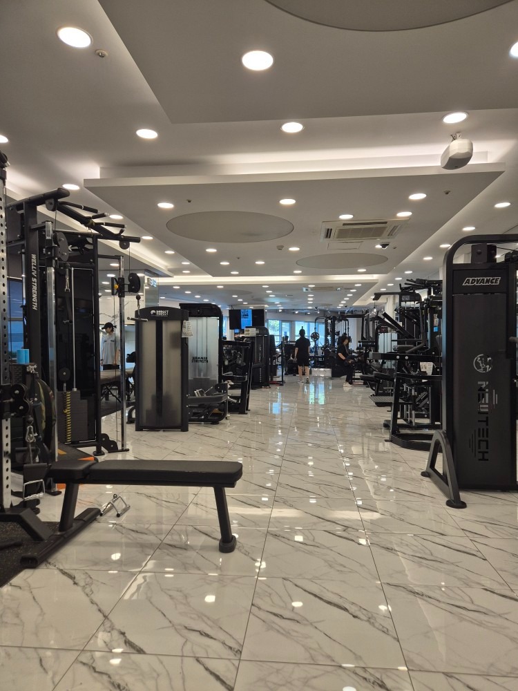 어메이징휘트니스 전농점 picture 3