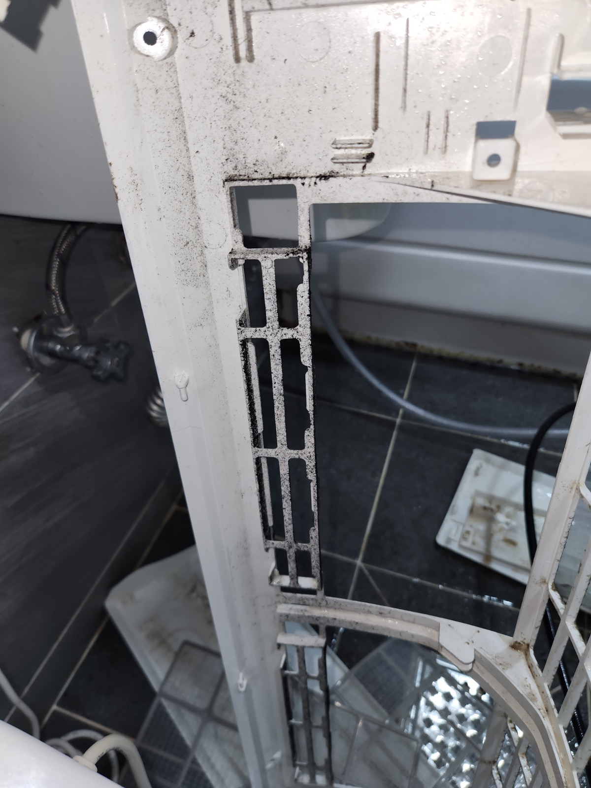 케이제이산업 에어컨청소 picture 4