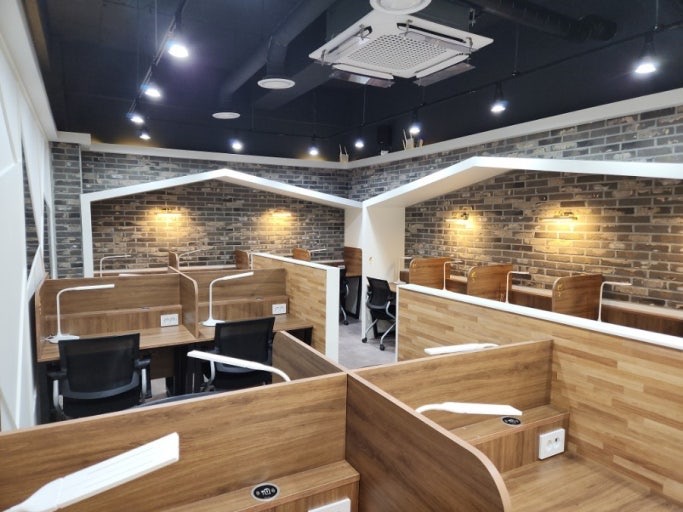 그루스터디카페창원신마산센터 picture 2
