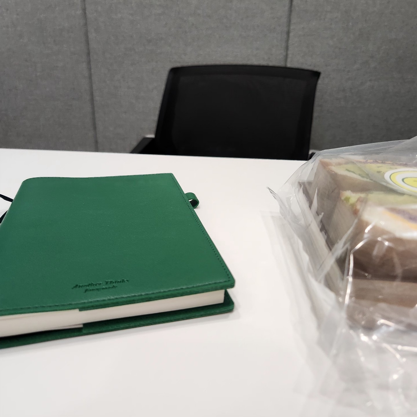 분위기 좋은 화이트펜슬 스터디카페 picture 0