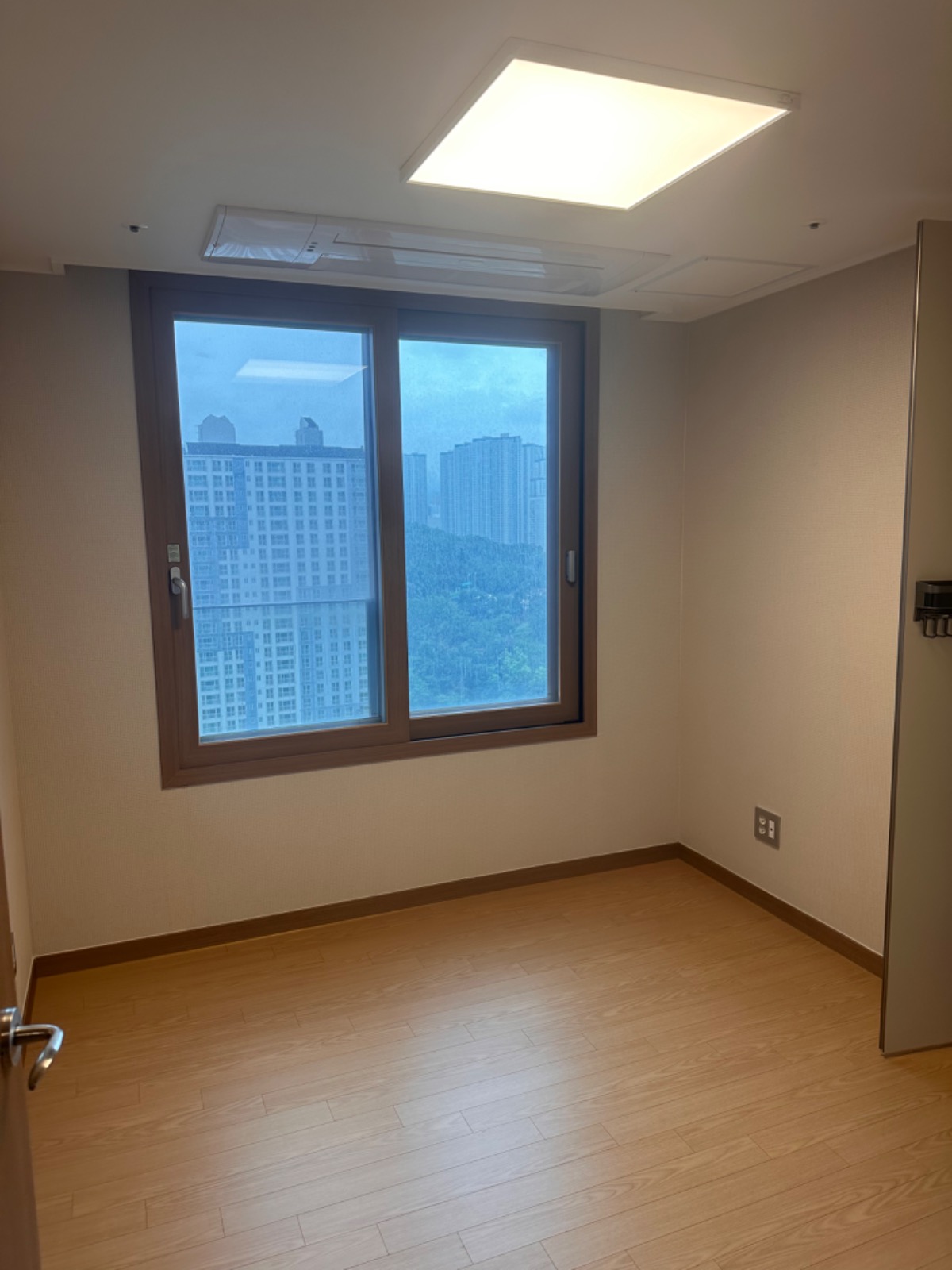 청소전문업체 먼지안녕 신내점 picture 5