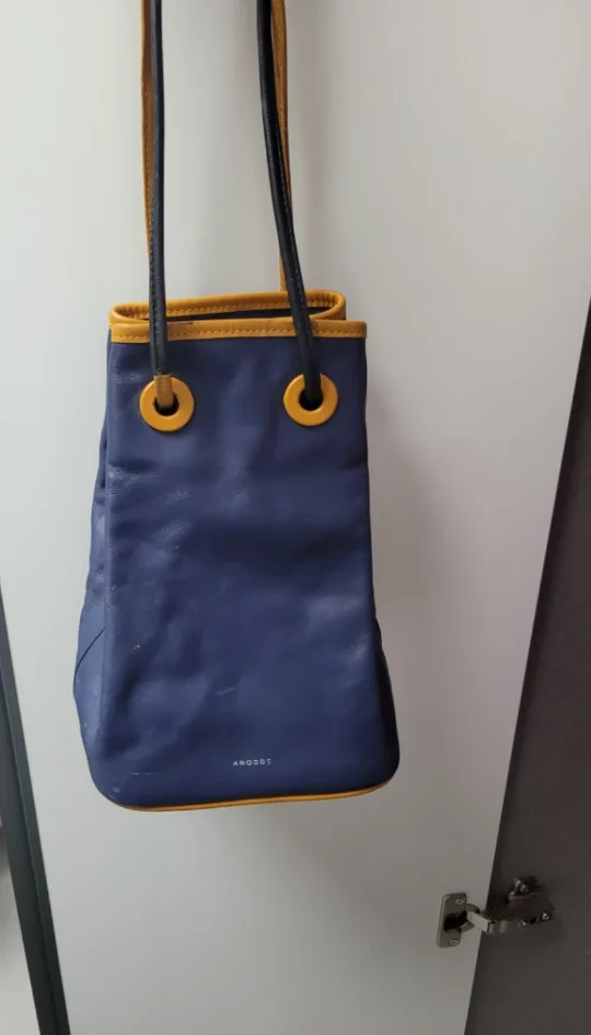 중고 앤오즈 숄더백