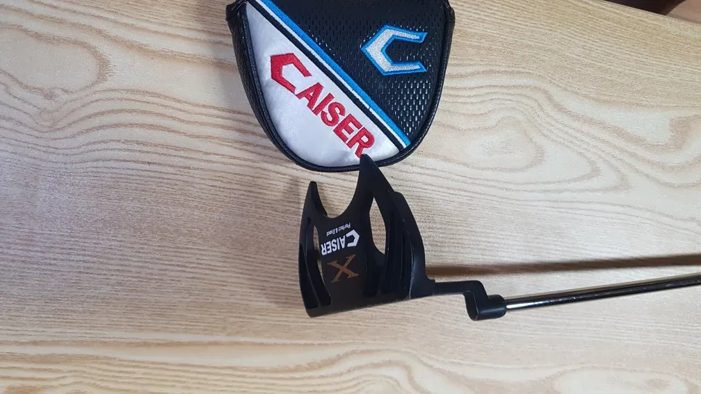 왼손 퍼터 싸게  팝니다.