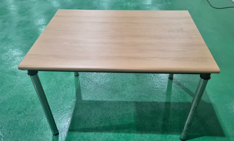 현장 작업용 책상, 의자 일괄판매 합니다. (중고)