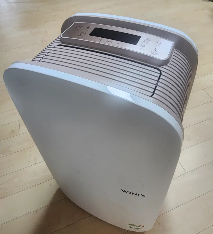 위닉스뽀송 제습기(19L) 판매합니다