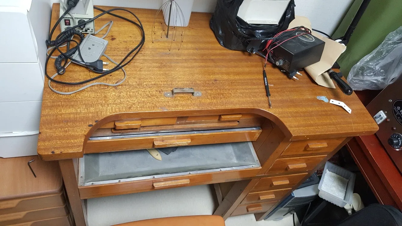 중고 세공책상 1인용 팝니다