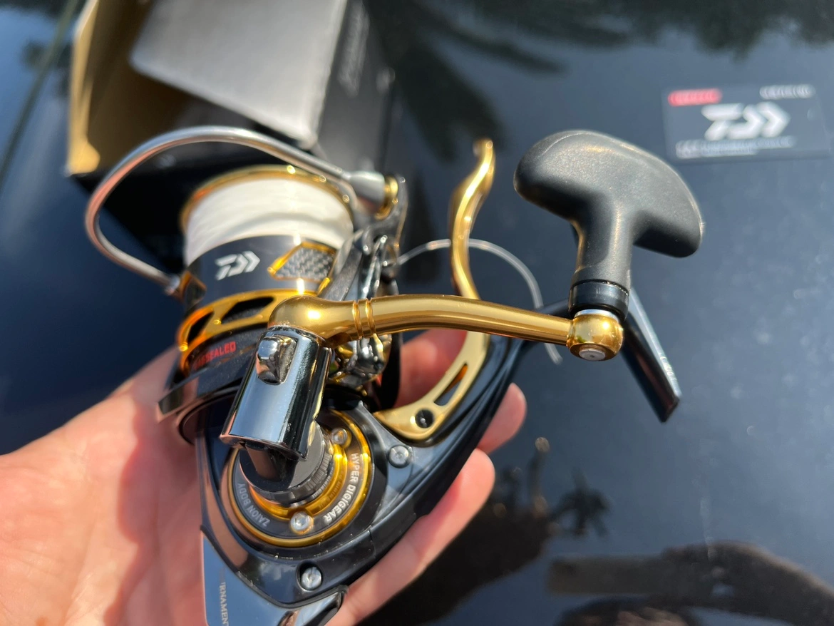 15토너먼트 릴 판매합니다. (보증서포함) | 스포츠/레저 | 당근 중고거래