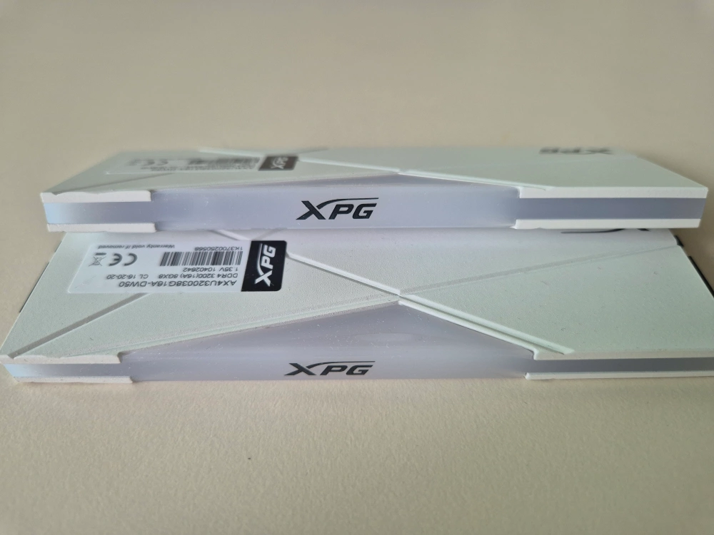 메모리) XPG DDR-4 3200 8GB × 2EA 디지털기기 당근 중고거래