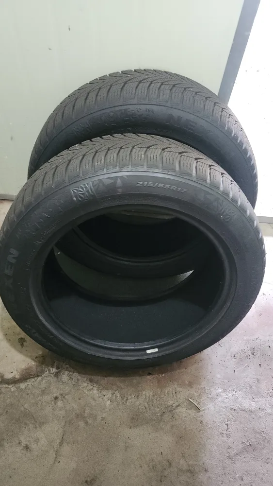 중고윈터타이어 215  55 71 1본 판매합니다