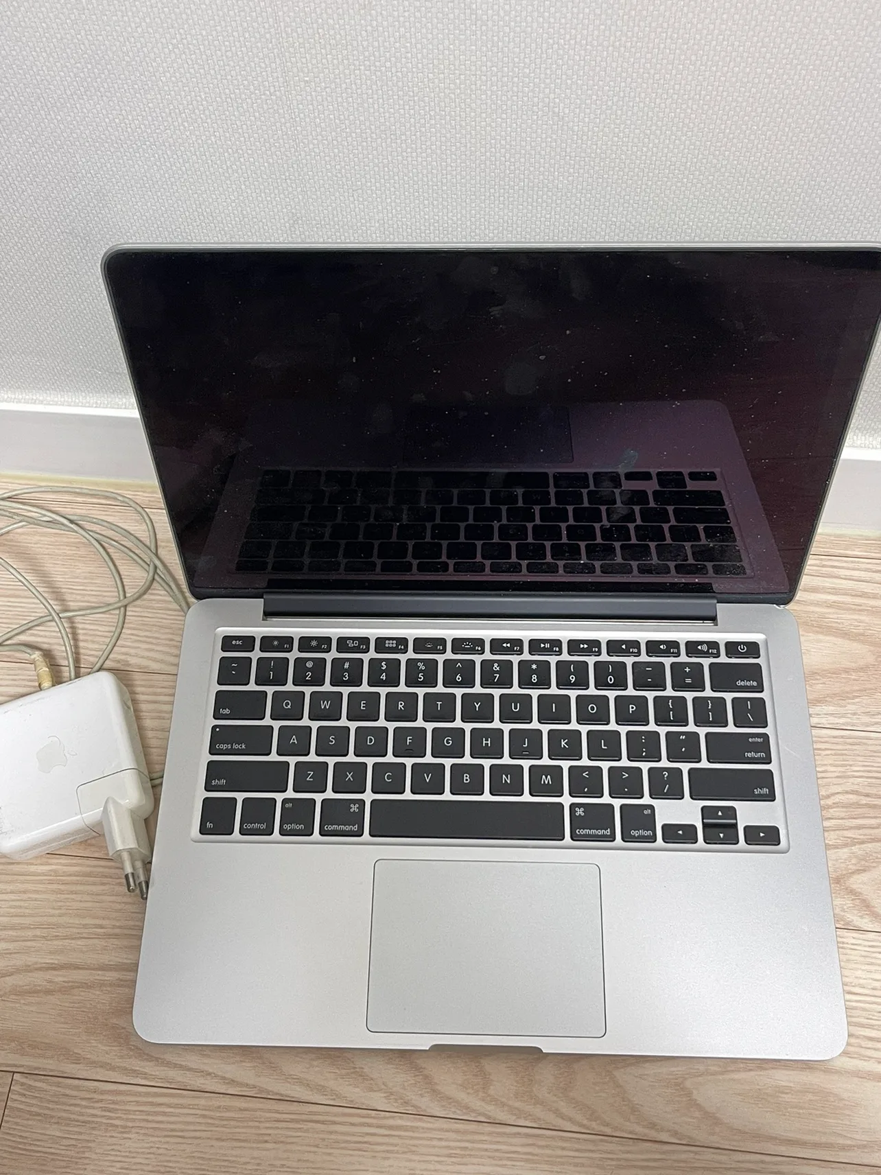 맥북 프로 레티나 13 (251gb)