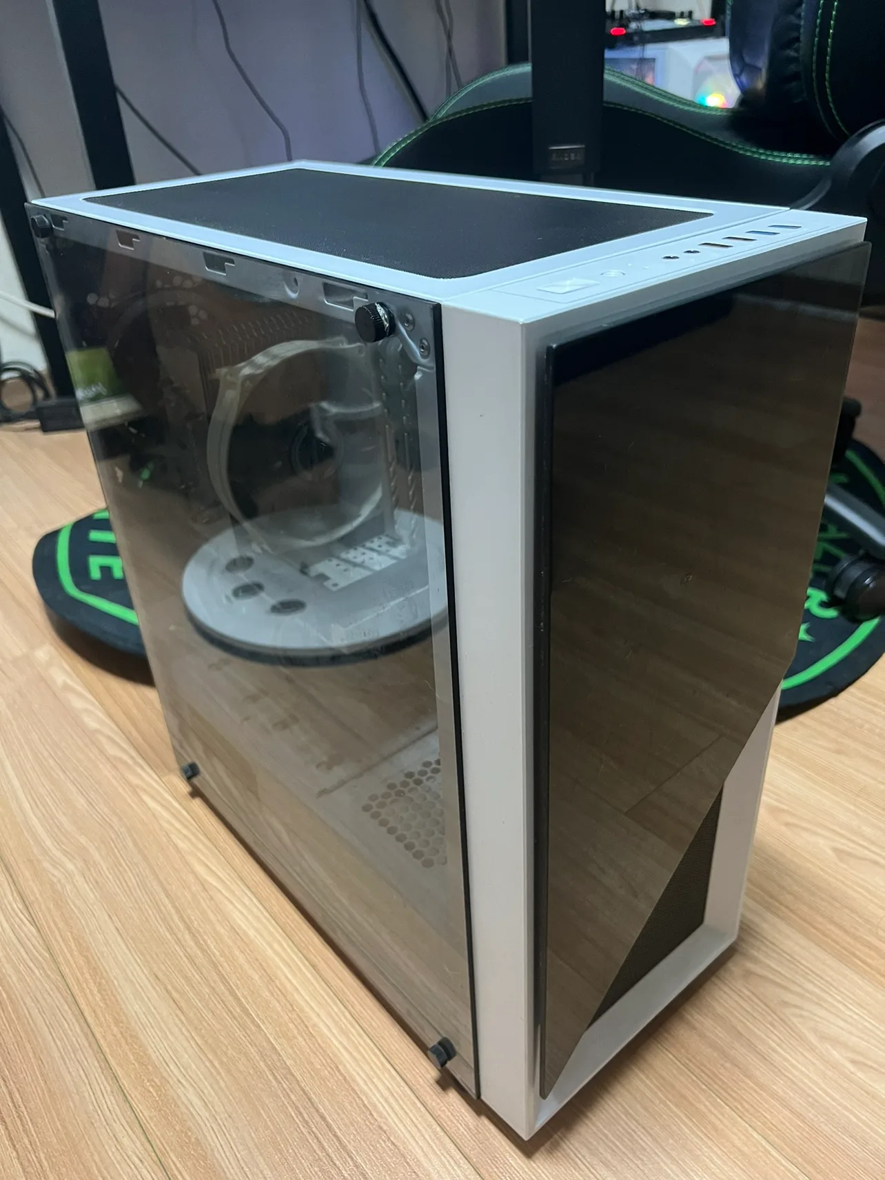 중고본체 팝니다(급처)