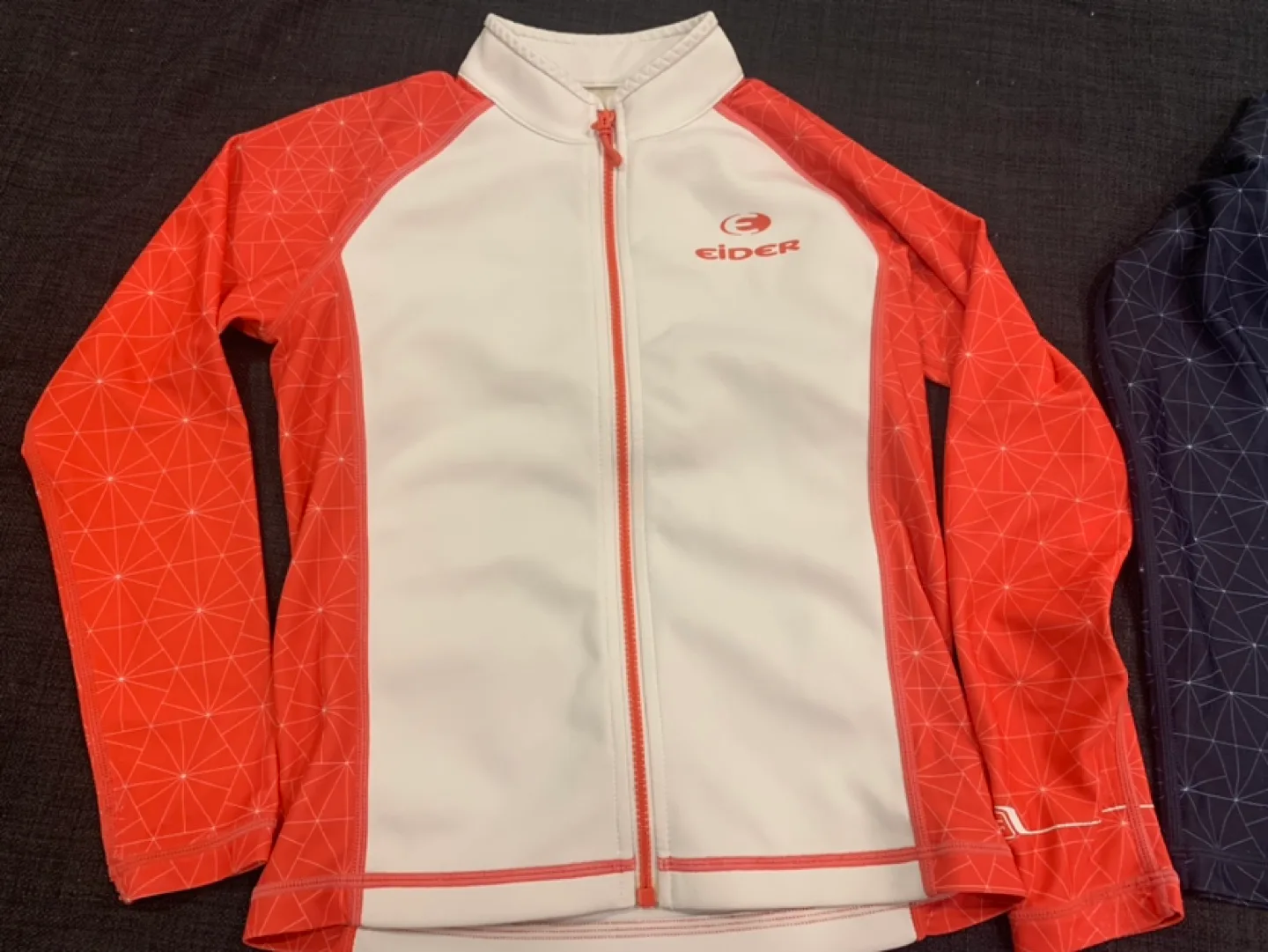 아이더 래쉬가드 120