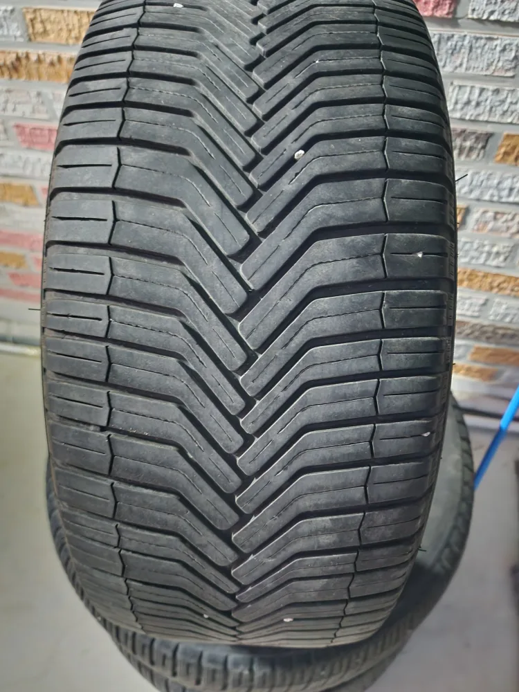 미쉐린 중고타이어.24545R17 2개