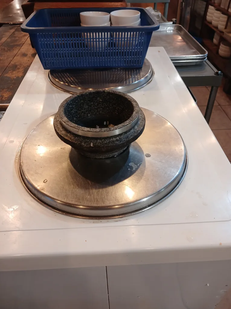 이런 돌솥(중고 가능)구입