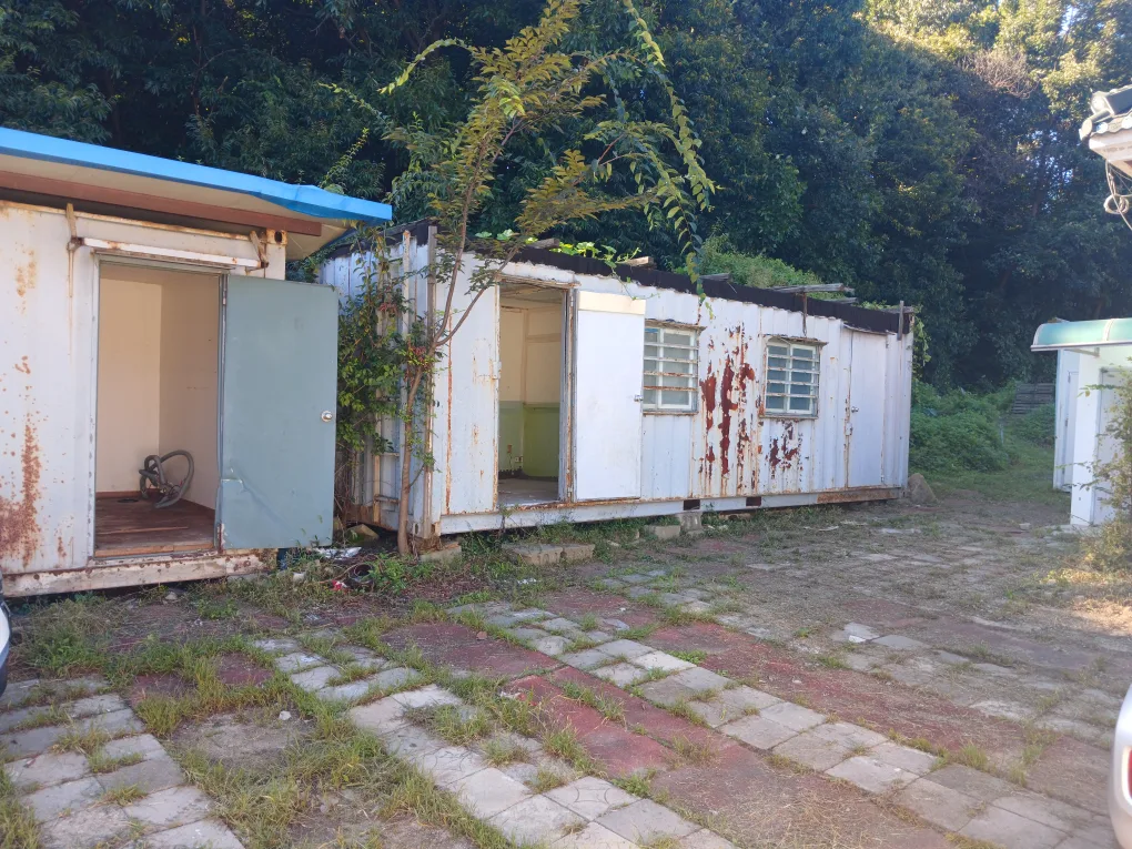 콘테이너 중고가져가실분?