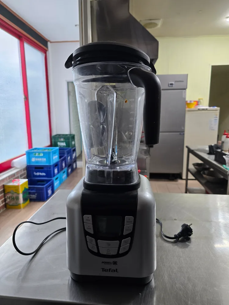 대용량 믹서기.. 파워 최강