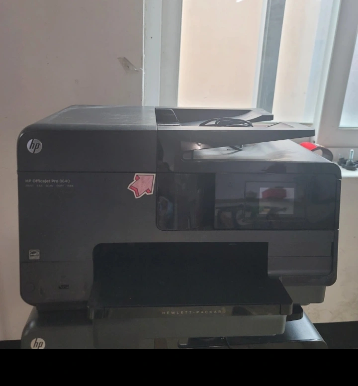 hp8640복합기본체만(헤드없음)