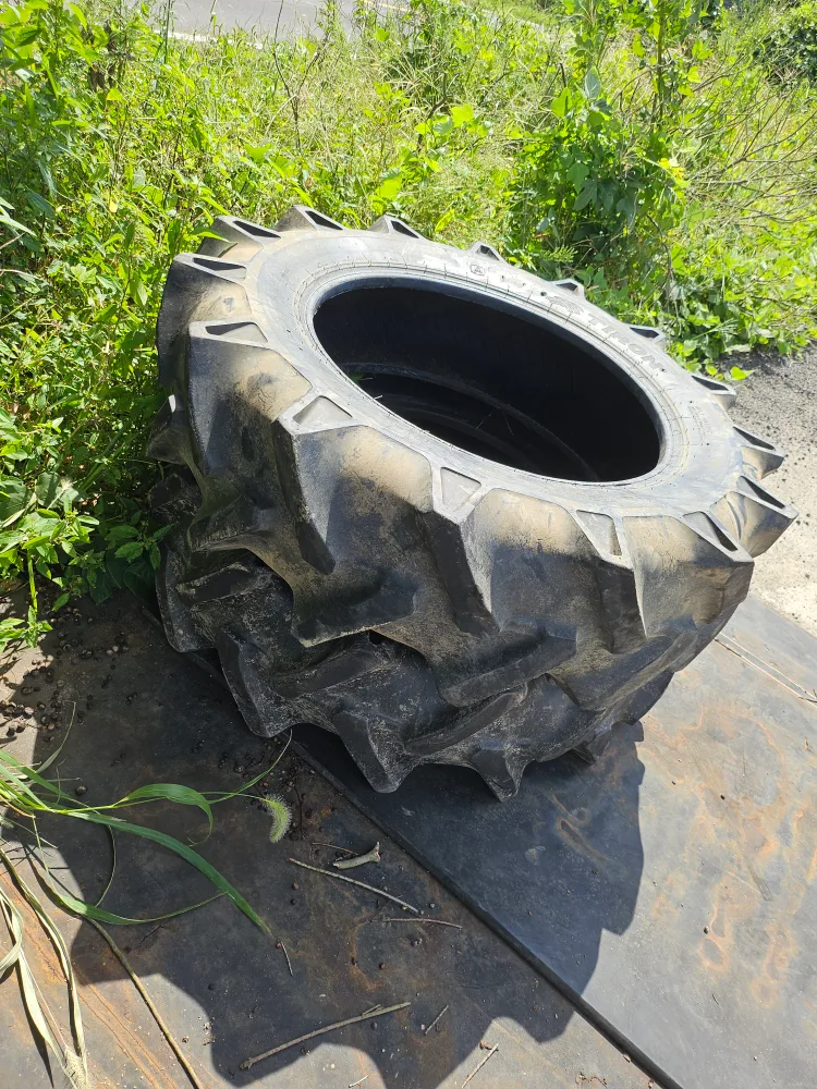 트랙터 중고 앞타이어 팝니다