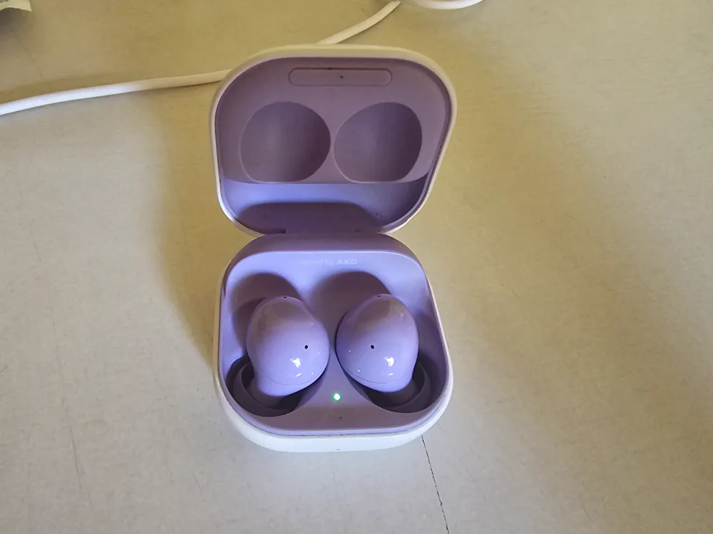 버즈2  중고 팝니다