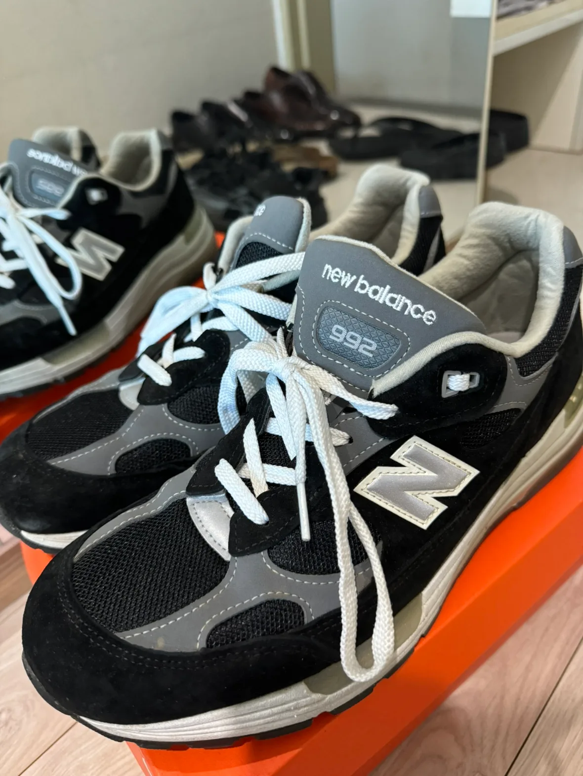 뉴발란스 992 블랙 280