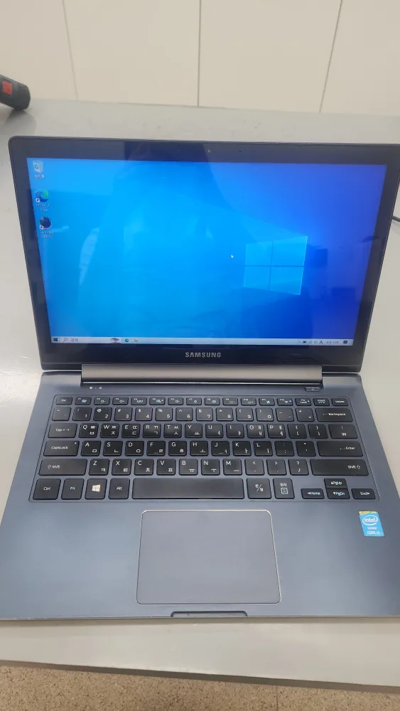 삼성 노트북 NT930X3G-K64 싸게 팝니다.