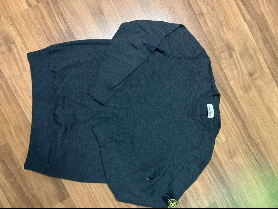 급처)스톤아일랜드 회색 니트 XXL