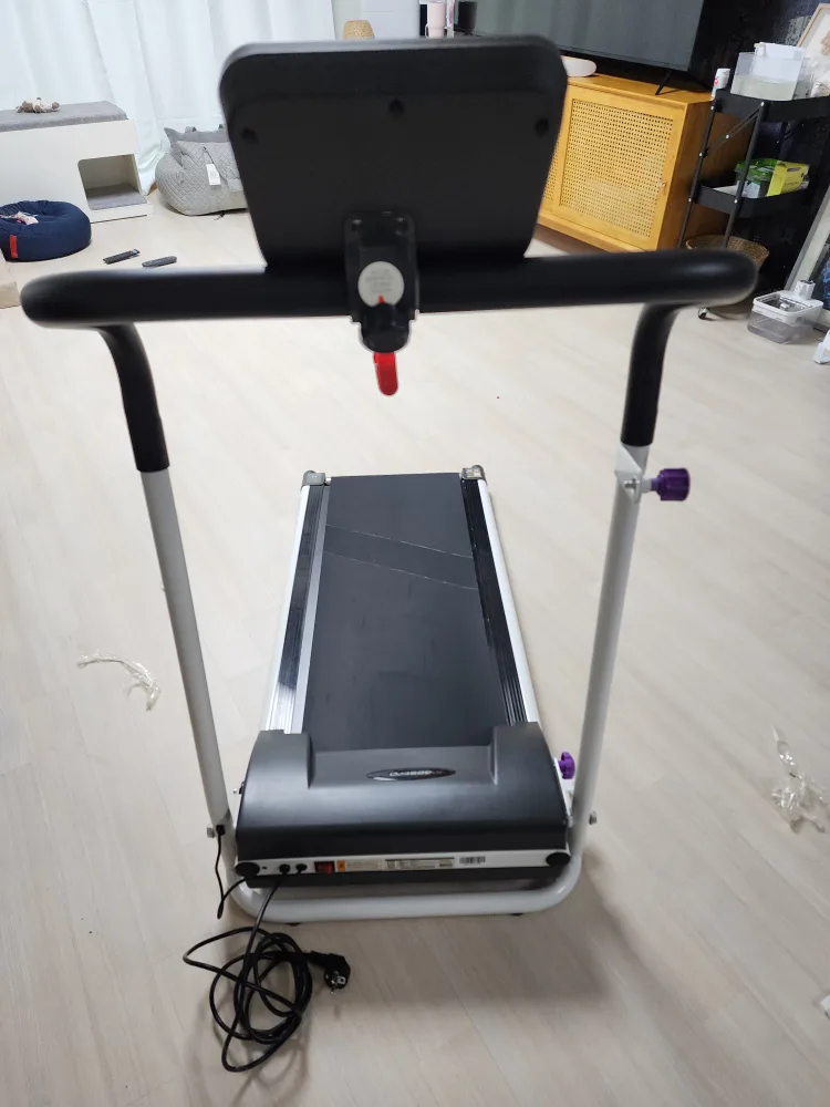 접이식 워킹머신