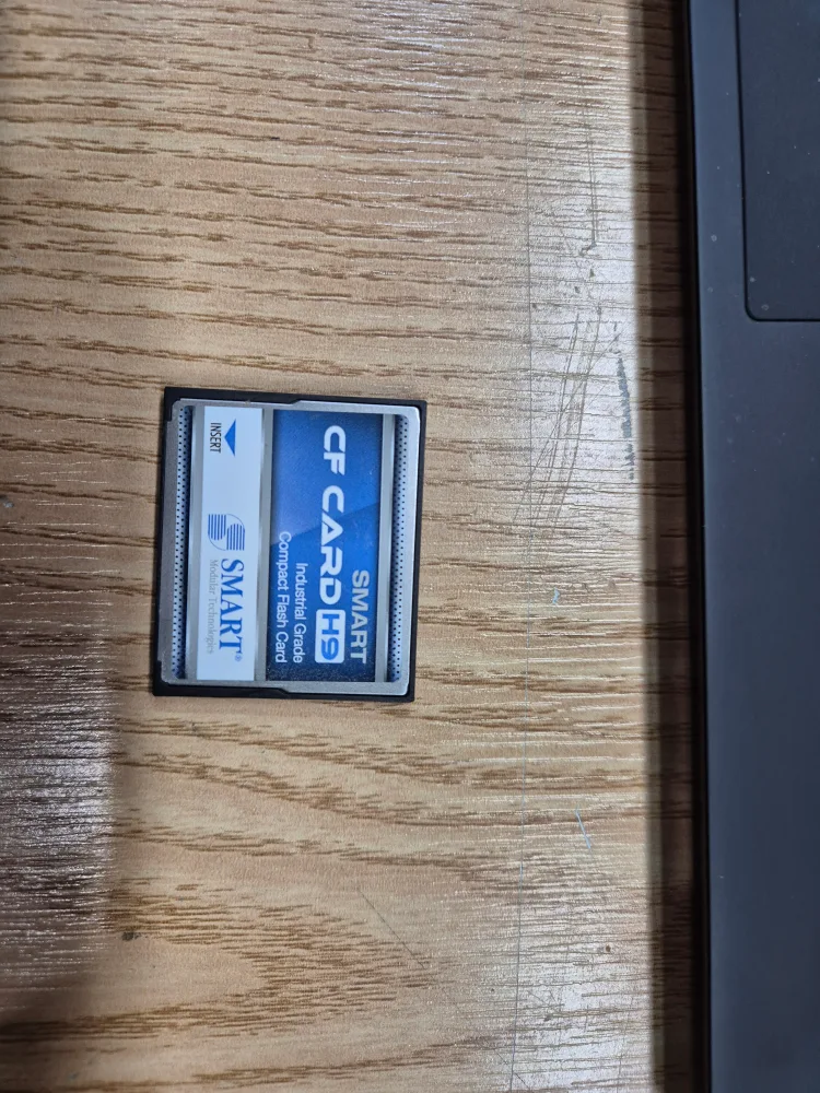 (중고) 스마트CF CARD  2G 산업용카드 H9 CNC