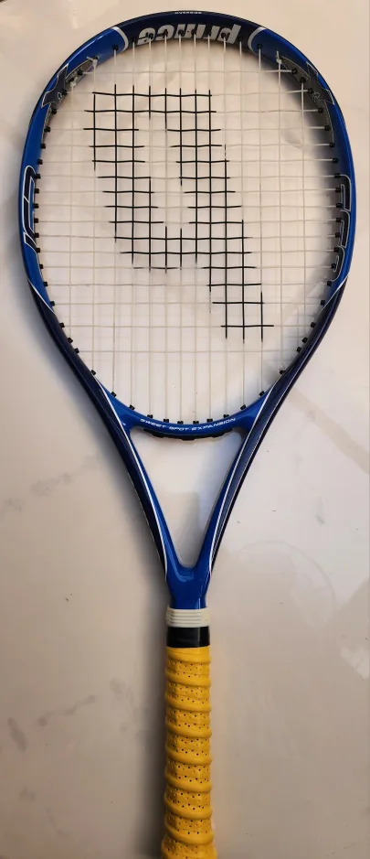 괜찮은 중고 테니스 라켓 2개 합쳐서 팝니다