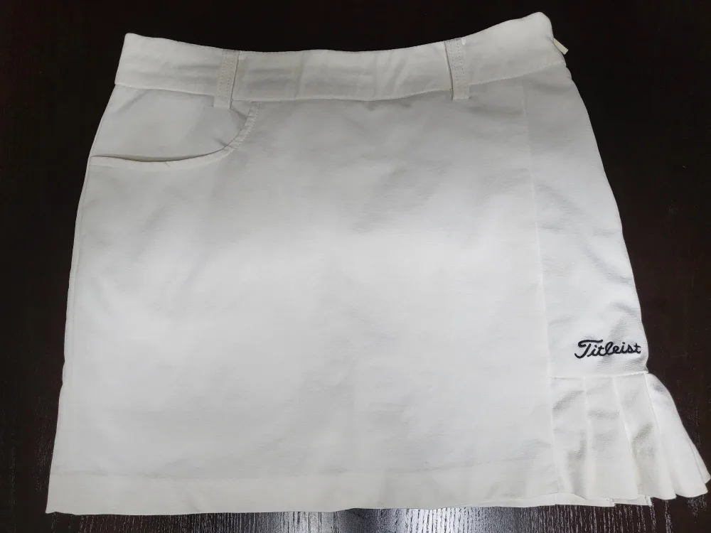 타이틀리스트 화이트스커트