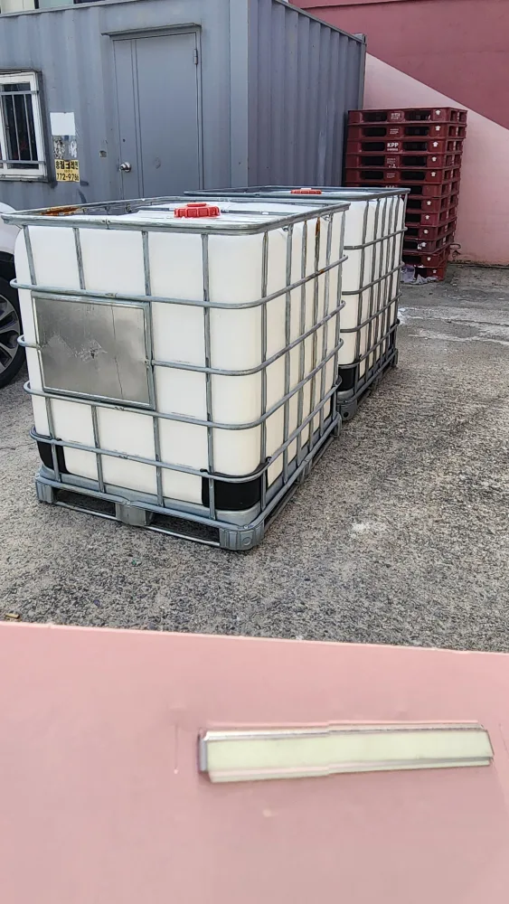 1TON 물통(중고) 판매합니다.