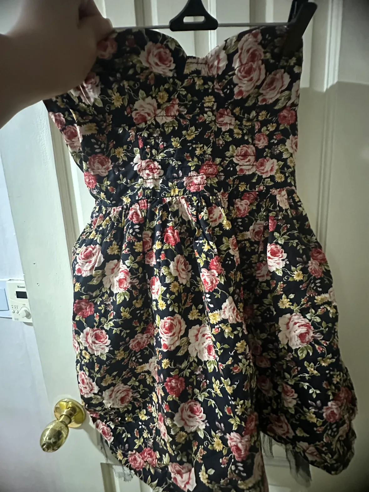 장미 튜브탑 S 사이즈 (중고)