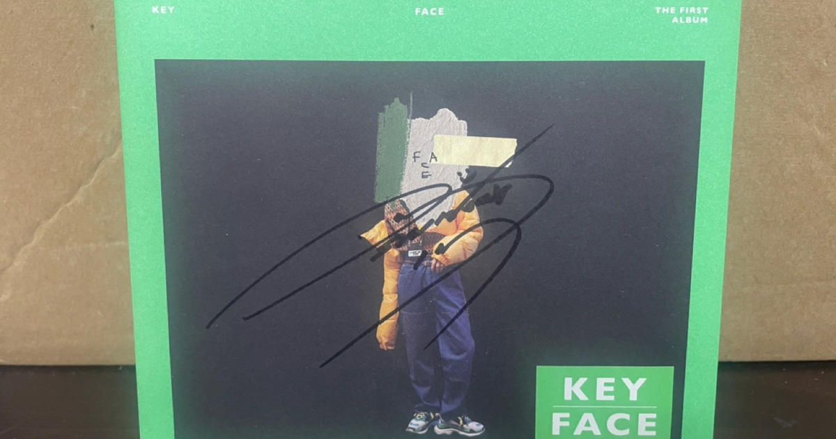 샤이니 키 솔로앨범 친필사인 CD | 취미/게임/음반 | 당근 중고거래