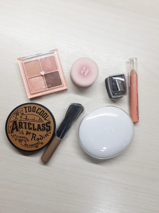 안쓰는 화장품 급처합니당!  3회 이하 사용