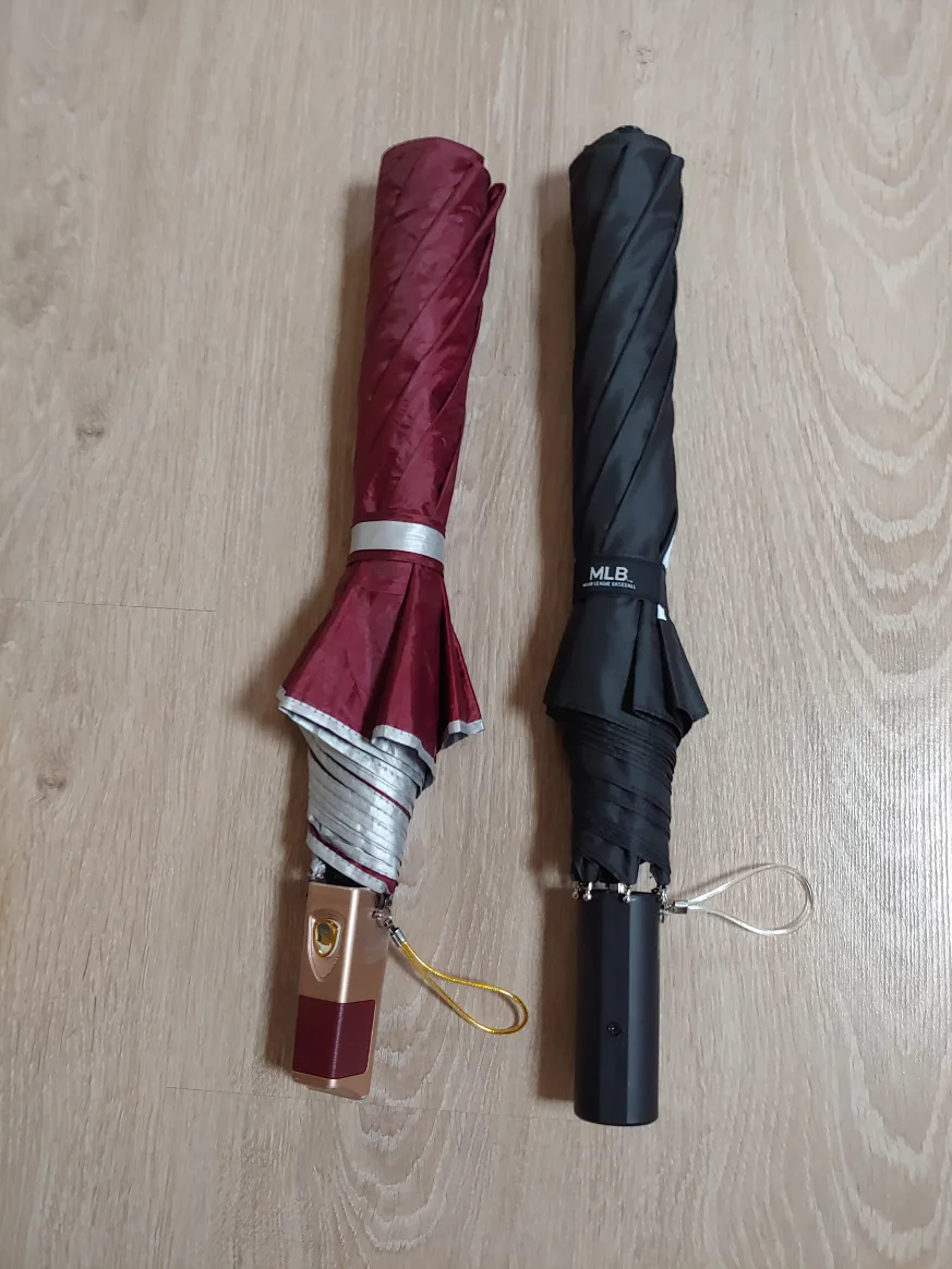 중고접이 우산 팝니다