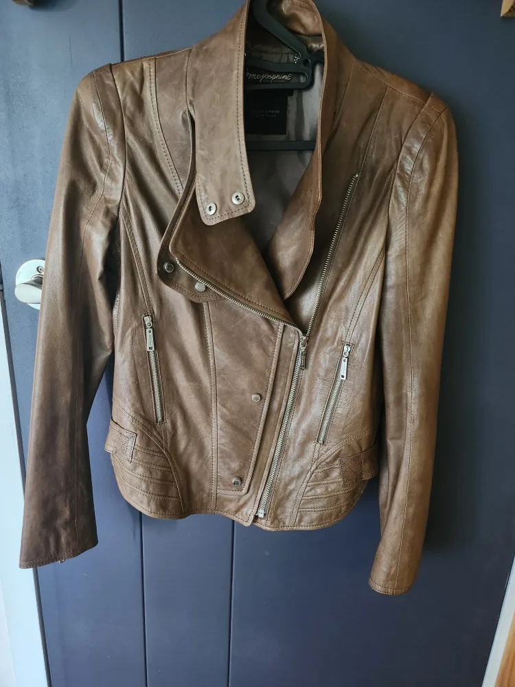 모조에스핀 양가죽라이더자켓