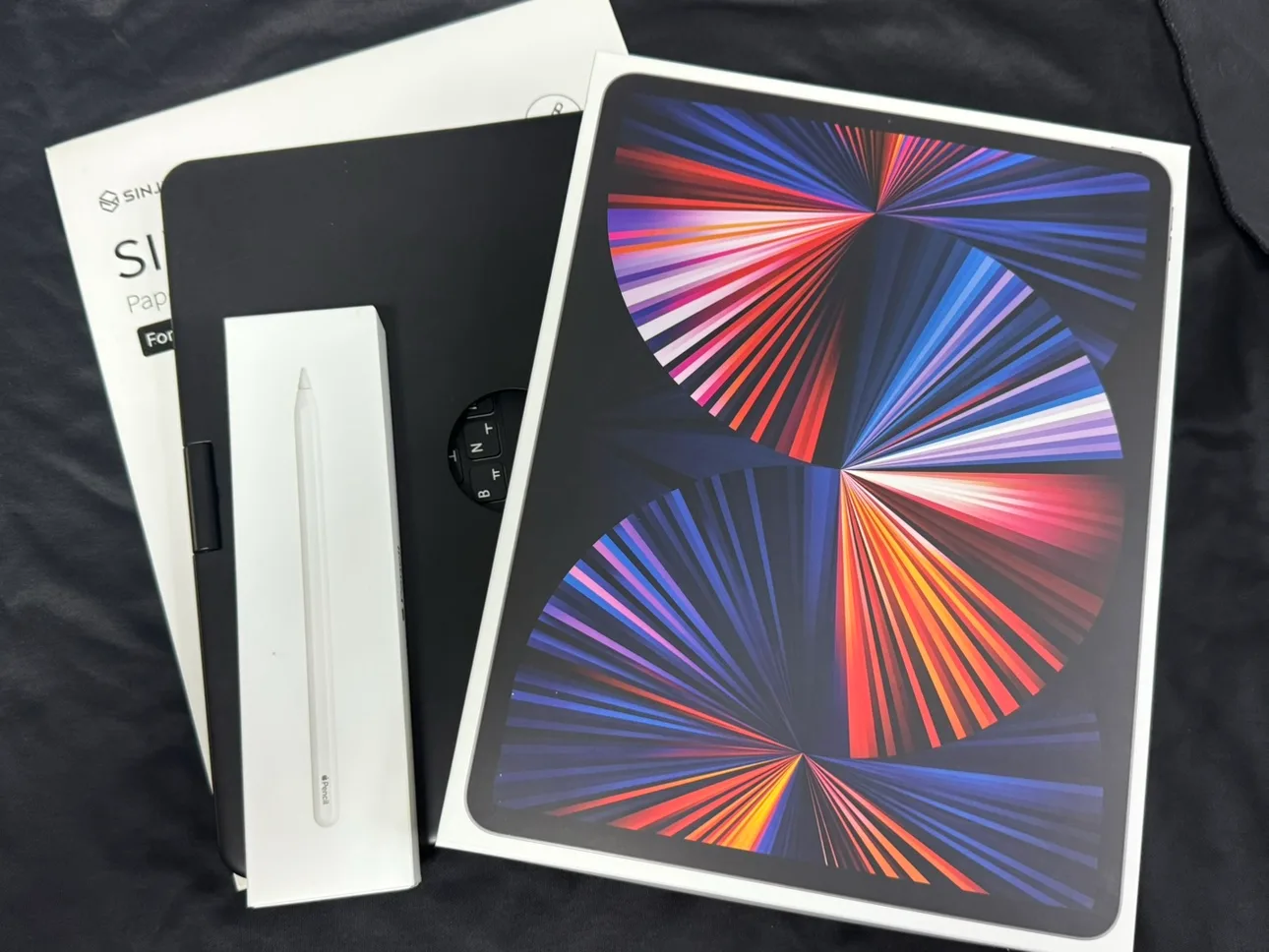 아이패드 프로 5세대 12.9 M1 급처합니다(키보드, 케이스, 필름 서비스) (애플펜슬2 판매가능)