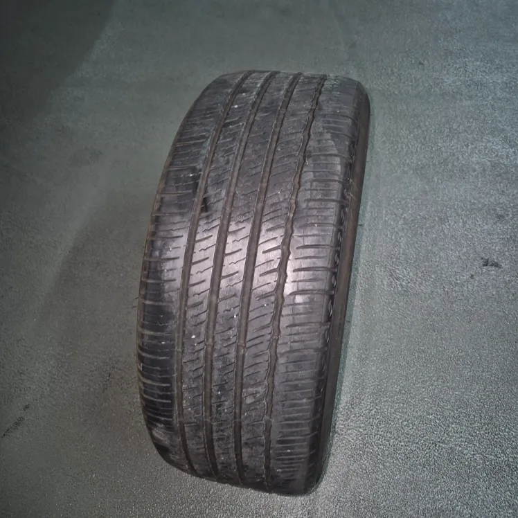 19인치 타이어 미쉐린 프라이머시 AS 245/45/19 1쌍 중고 팔아요