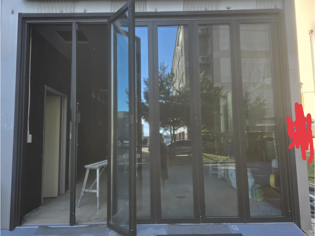 6짝 중고 폴딩 도어 팝니다