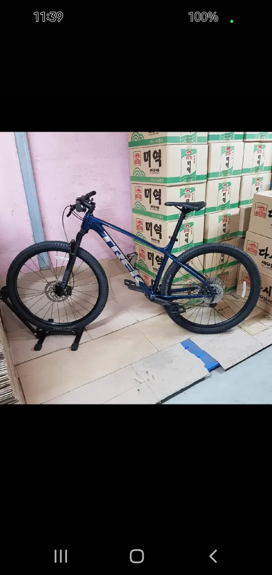 자전거 트렉 엑스칼리버 7 팝니다.