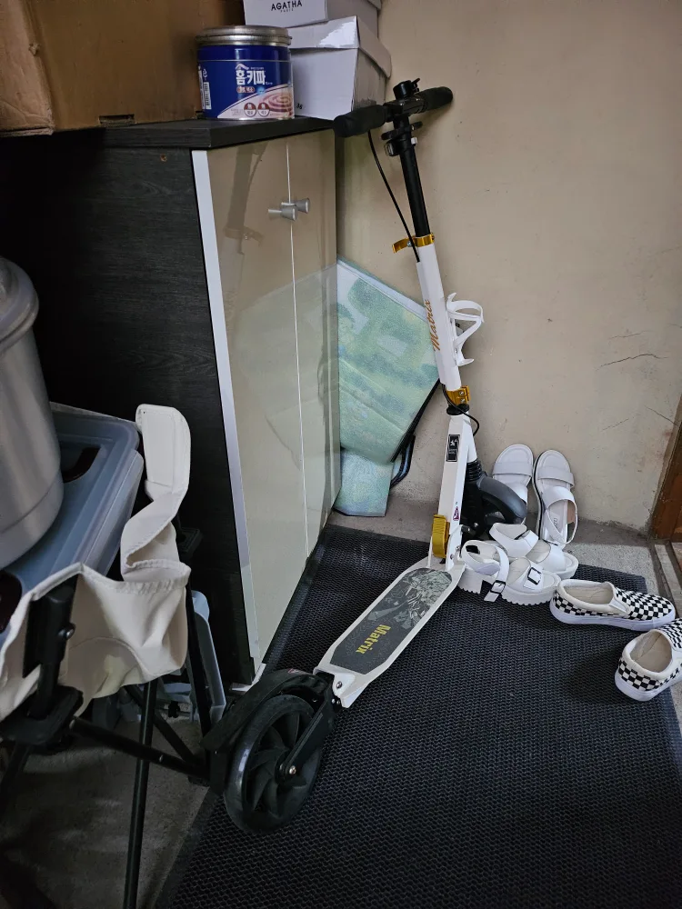 중고 수동 성인킥보드 판매합니다.