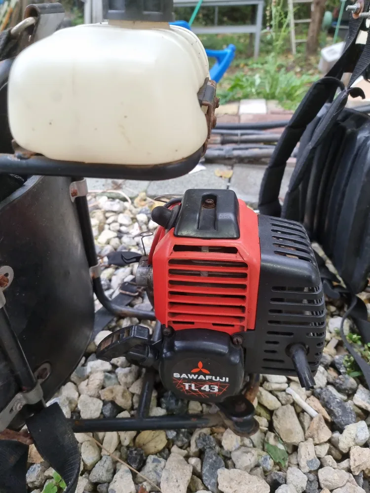 예초기 중고 4대  팝니다