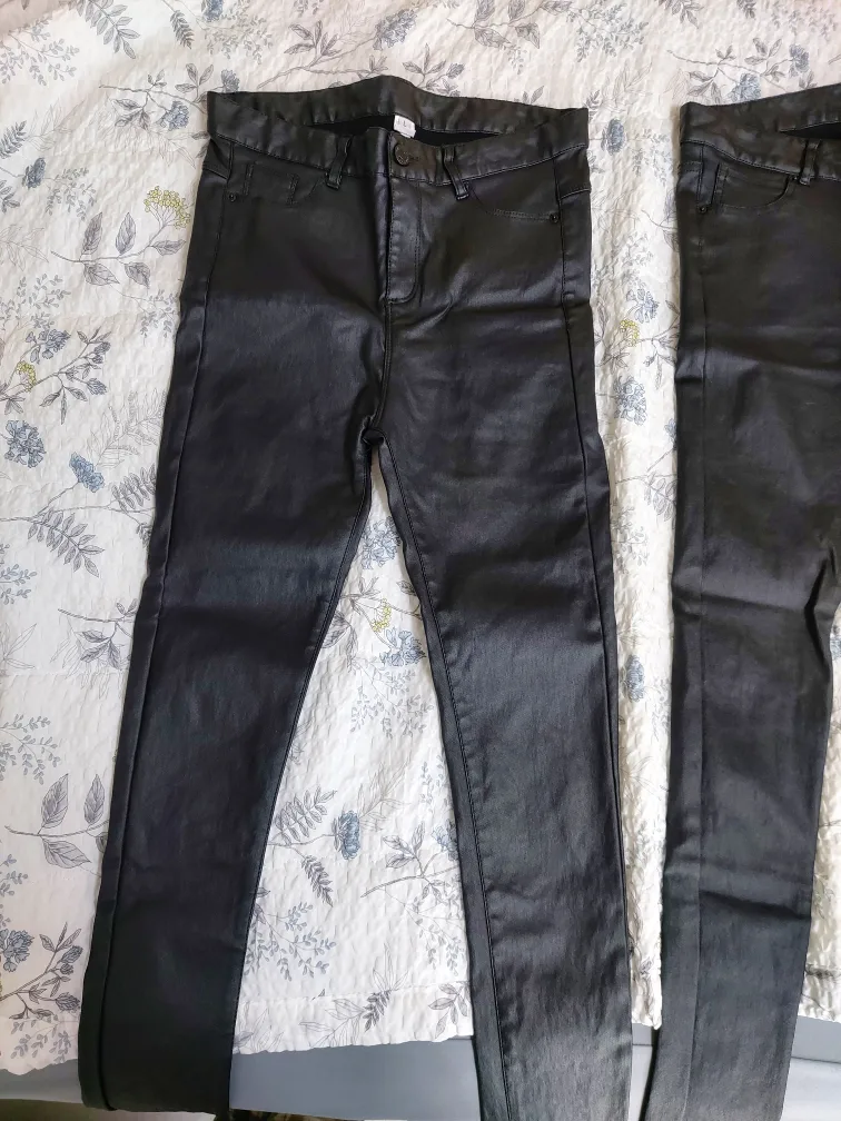 중고_여성 가죽 바지 1+1 (새거) 판매합니다