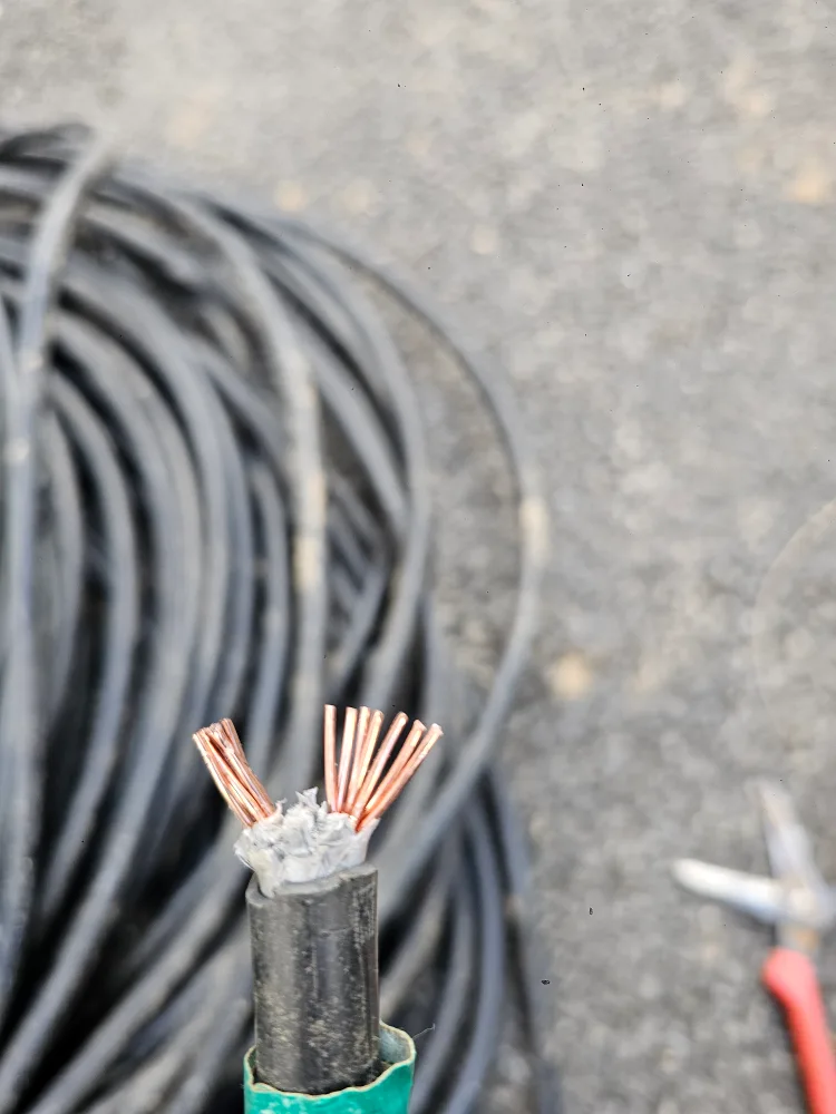 2cx 6sq 중고전선팝니다 144m