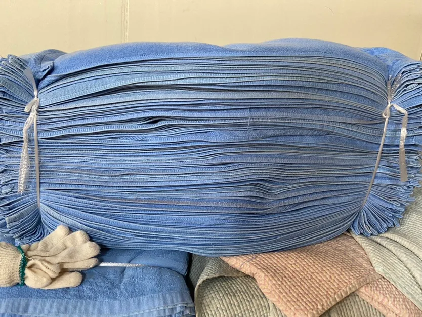 헌 수건 묶음, 중고 타올