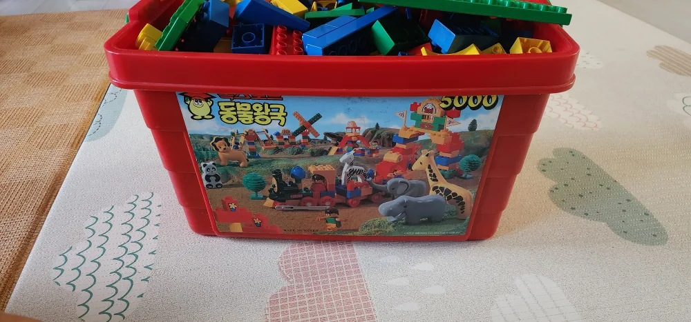 아이가 놀던 블럭입니다~