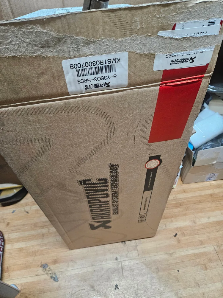 xmax21년식 이상 아크라포빅 중고판매합니다