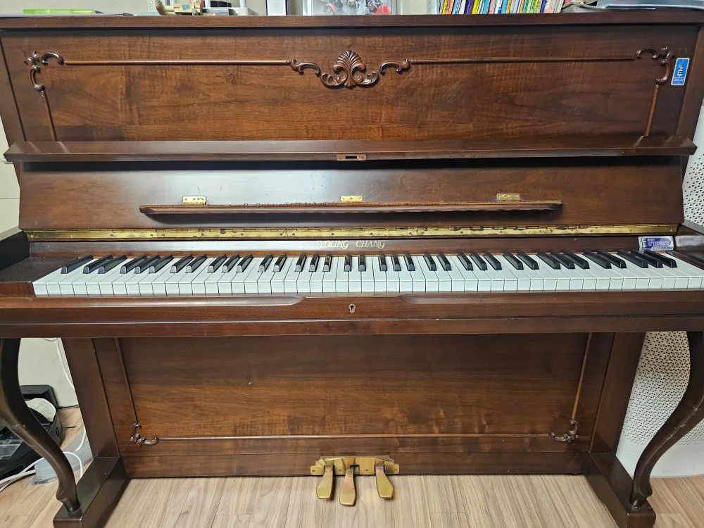 영창 피아노 중고 1983년