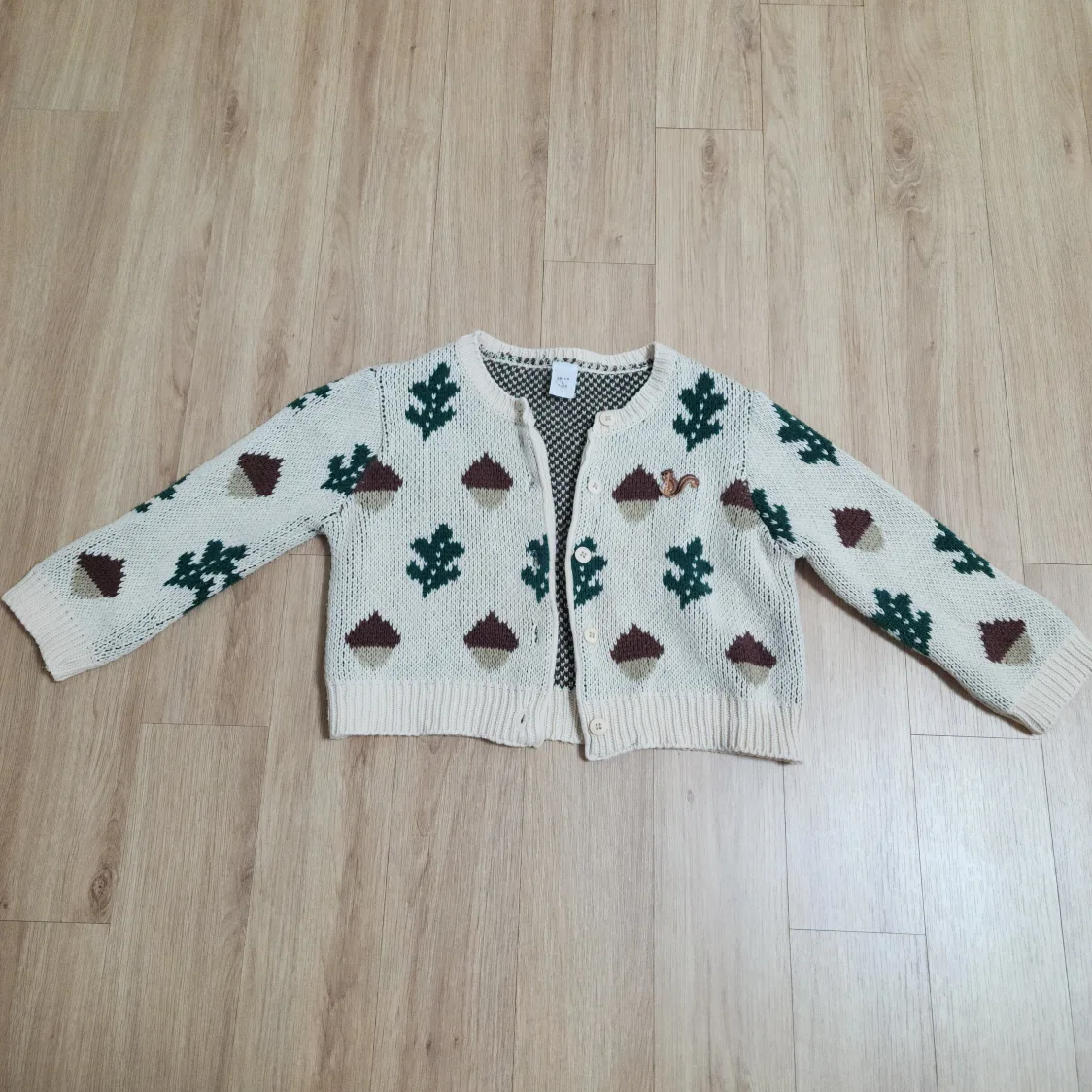 ☆아기/사이즈 s 겨울 가디건 팝니다(중고)